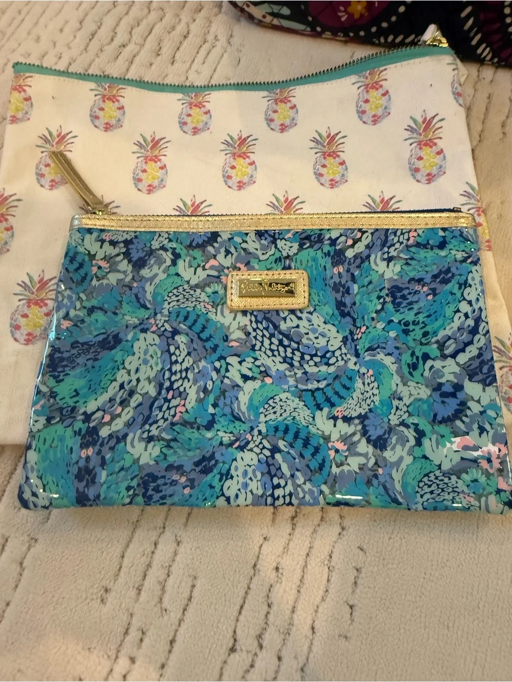 Vera Bradley & Lilly Pulitzer Travel Organizer Bundle – 4 Pieces